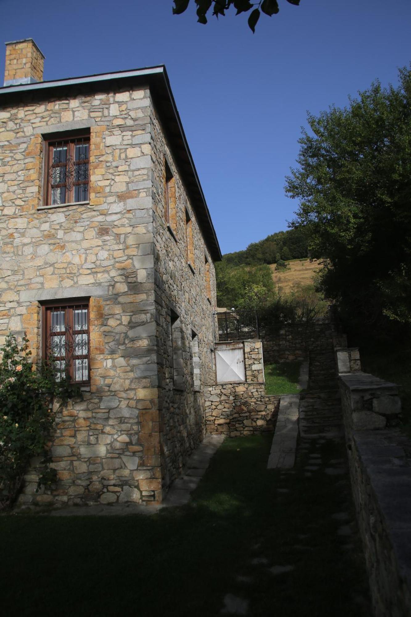 Guesthouse Kontogianni - Materka Nymfaio Luaran gambar